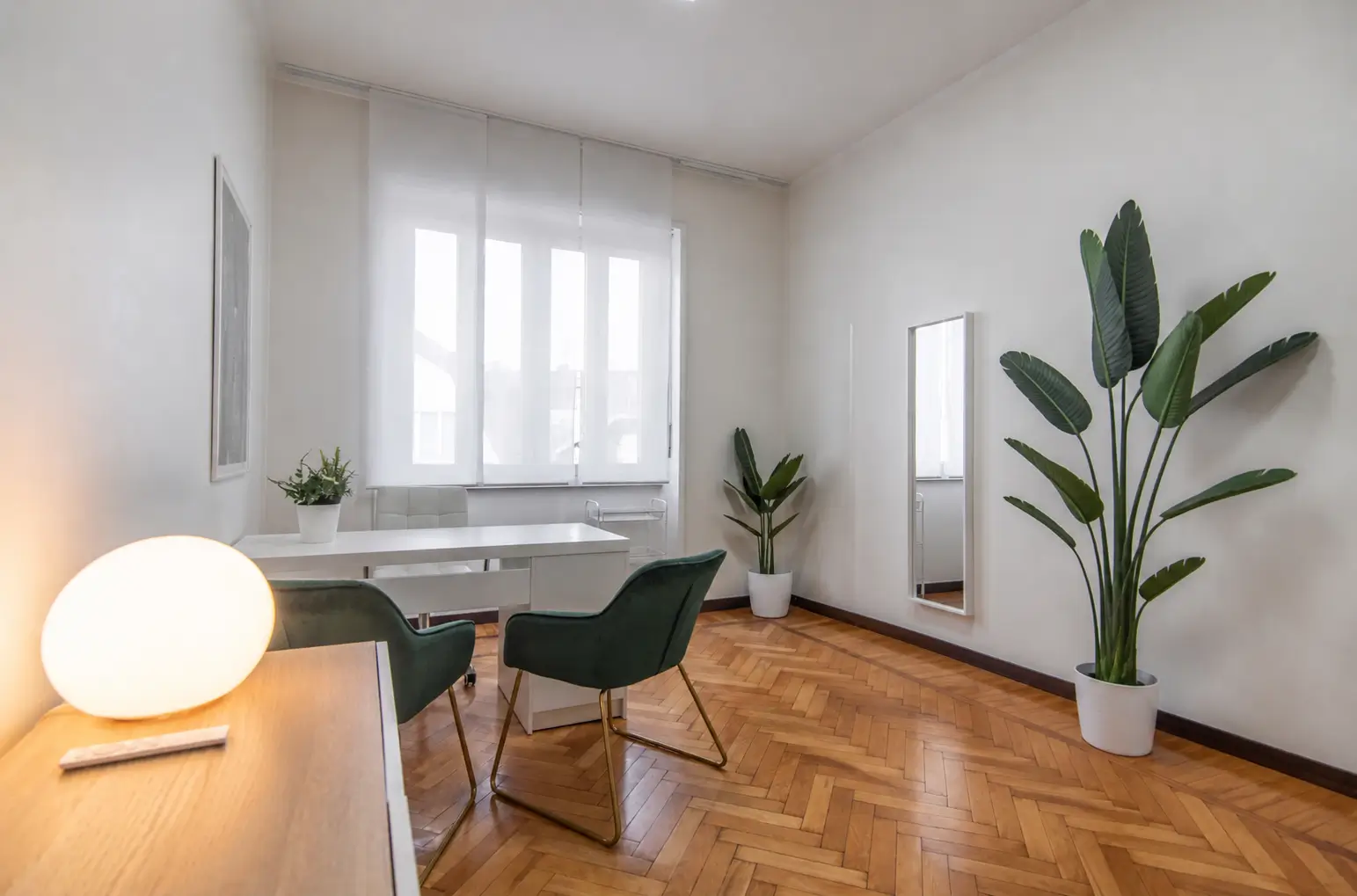 Studio di Daniela Marzani a Milano per sessioni individuali di costellazioni familiari